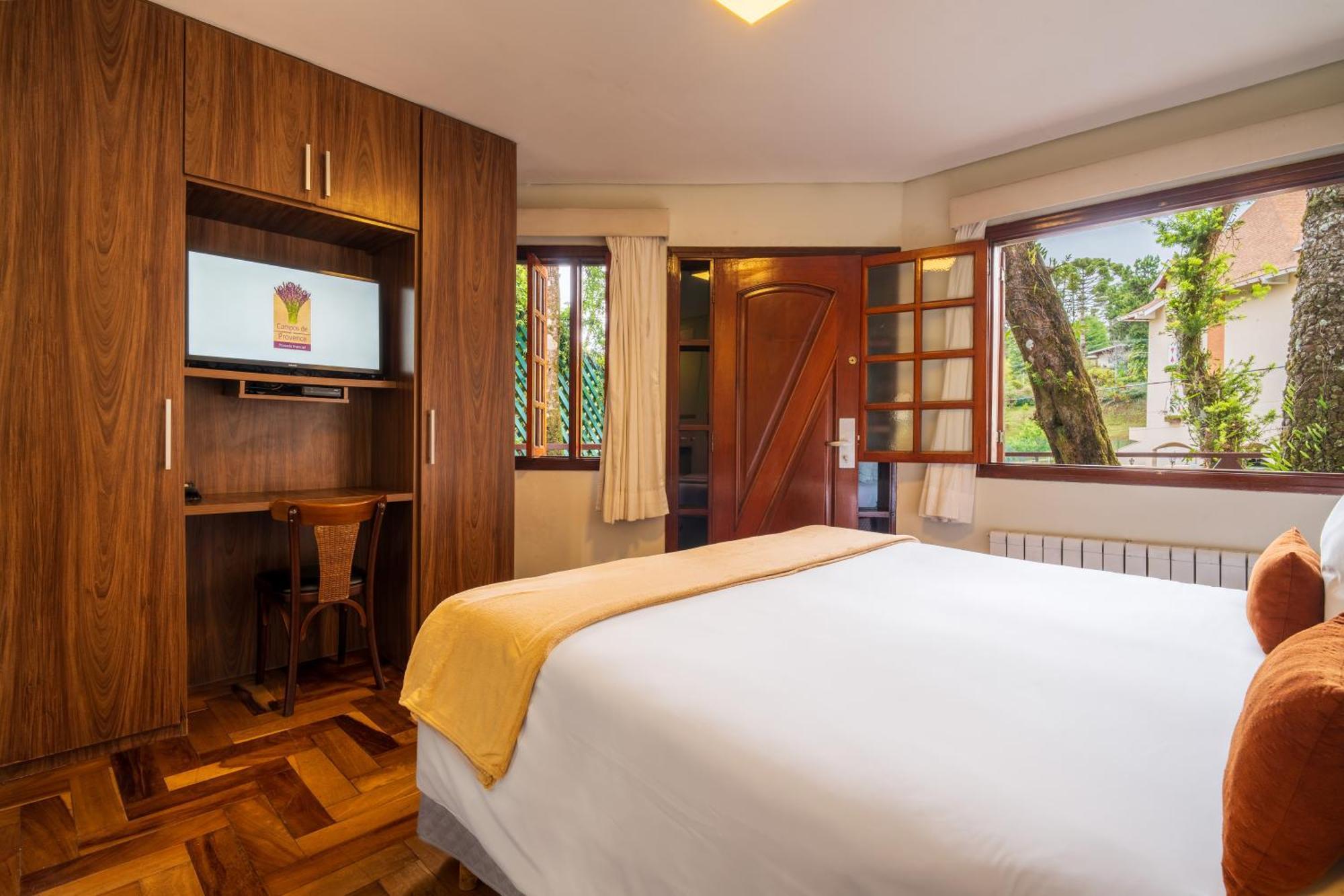 Campos De Provence Inn 4*